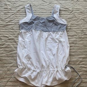 Lululemon white sleeveless tank top tied waist Peplum low back detail sport bra